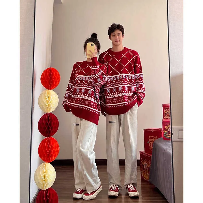 Cozy Christmas Couple Outfit Red Knitted Sweaters for Autumn, Winter, and New Year's Celebrations