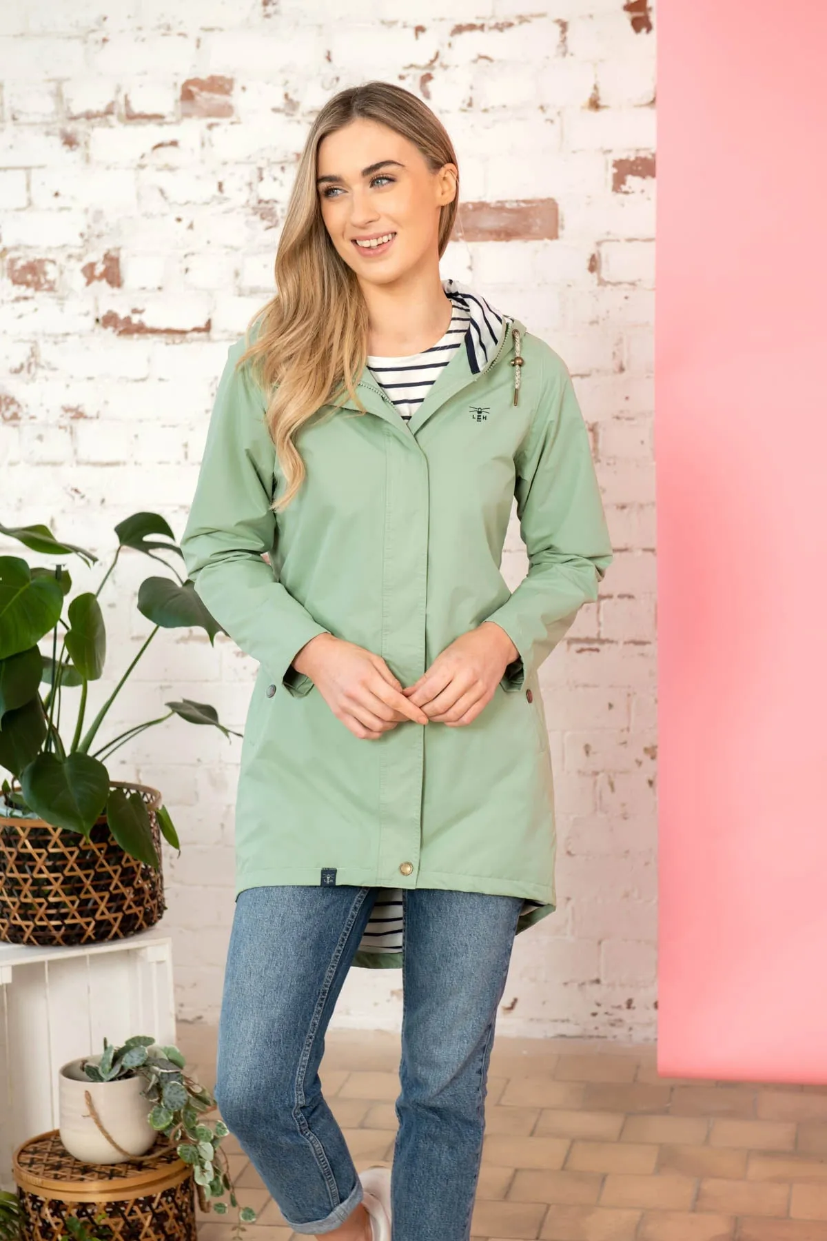 Long Beachcomber Jacket in Pistachio