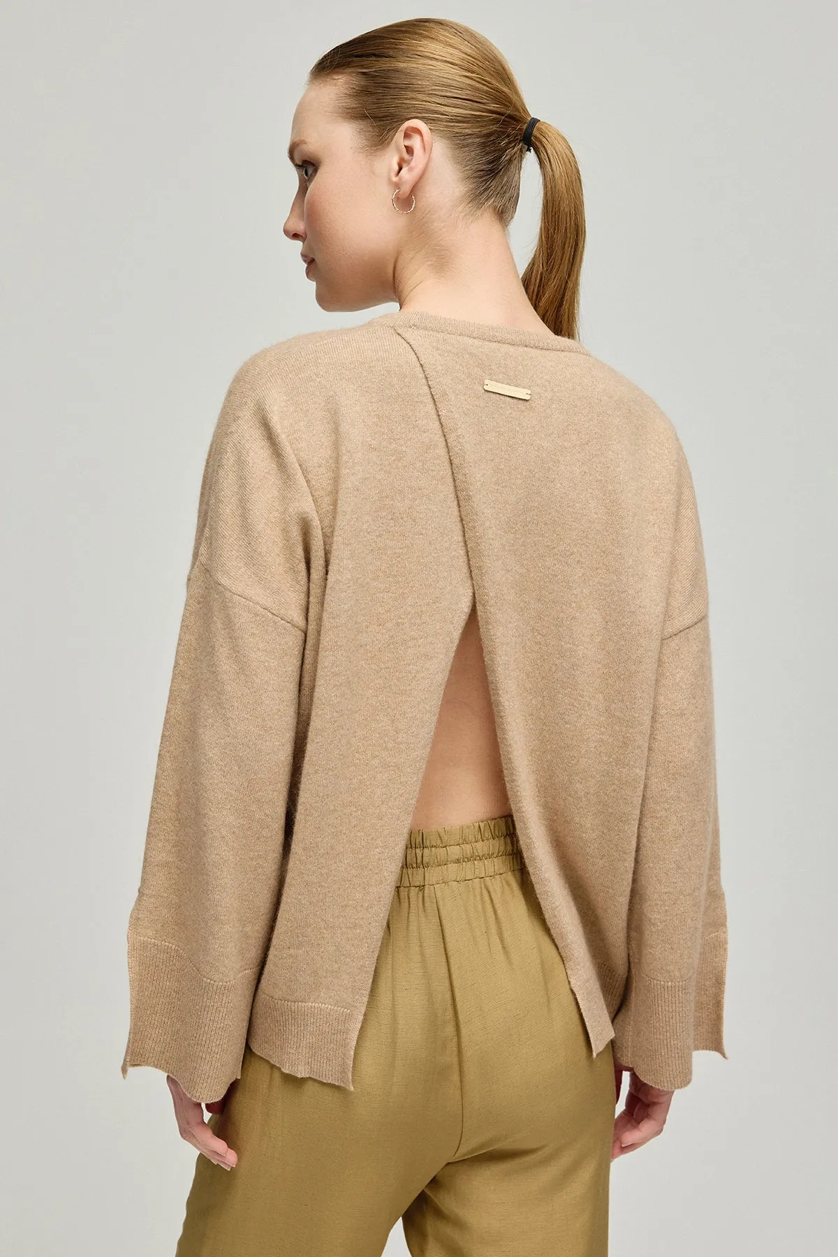 Sand Beige Cashmere Wool Romy Crew Neck Women's Sweater with Low-cut Back Detail